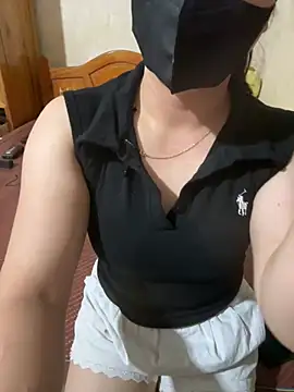 Moan Mary online show from June 25, 2:29 pm