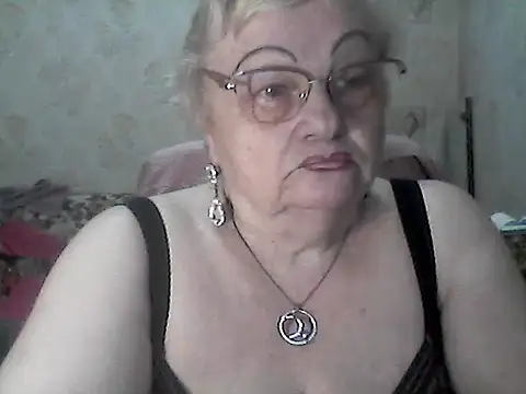 NatalieNorth online show from July 8, 6:10 pm