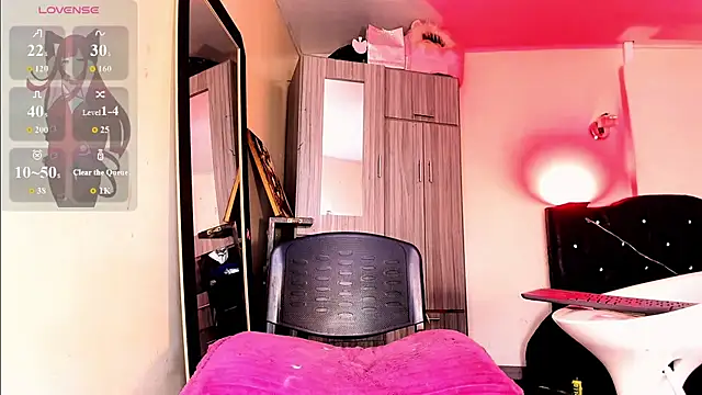 Rossedewitt  online show from February 10, 6:55 pm