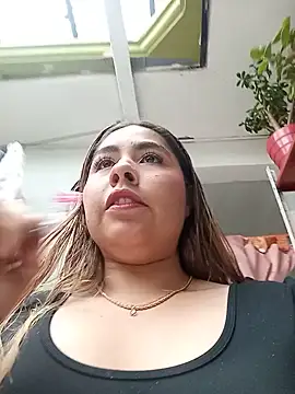SUSY  06 online show from June 6, 4:02 pm