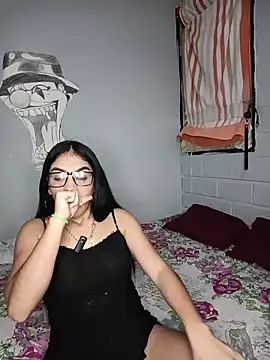 Bigtiti01 online show from June 23, 3:37 am