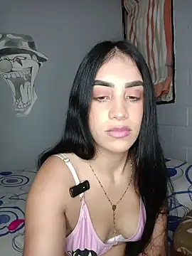 Bigtiti01 online show from June 18, 2:11 pm