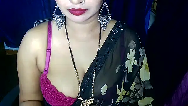QUEEN SAKHI- online show from July 30, 6:25 am