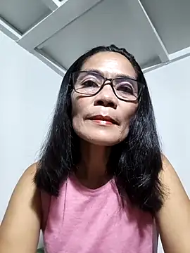 ImYourWoman 55 online show from April 30, 1:38 pm