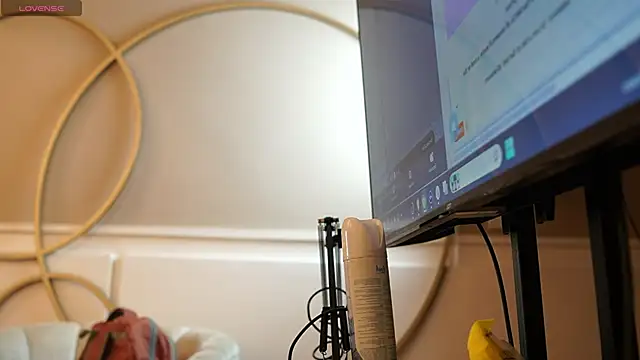 Ariaa Isabell online show from November 13, 6:51 pm