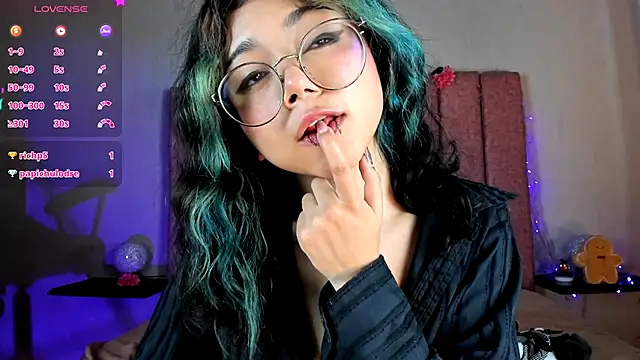 TerumiKitty online show from December 22, 8:23 pm