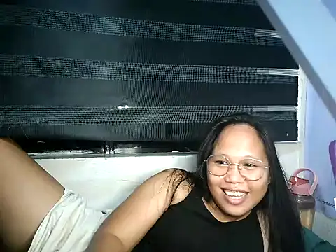 SpankyMyAss69 online show from April 27, 7:33 pm