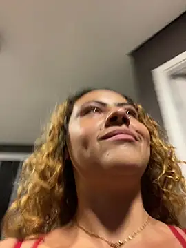 Chloe Leaozinho online show from July 31, 1:17 am