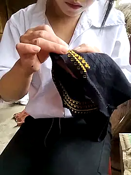 Tiyir597 online show from September 24, 8:57 am