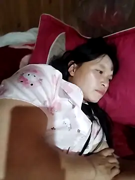Tiyir597 online show from May 16, 2:27 pm
