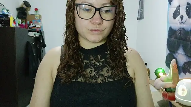 greeneyes nurse online show from June 9, 11:04 pm