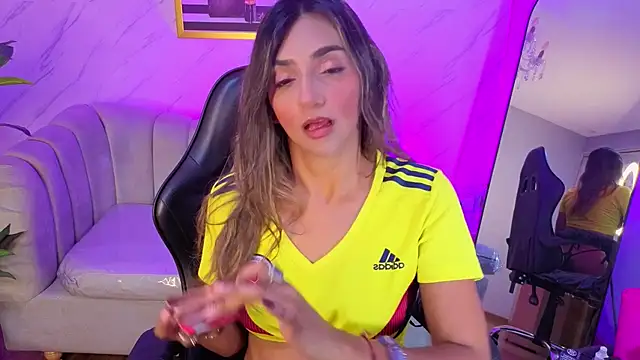 agatha brooks t online show from July 7, 12:30 pm