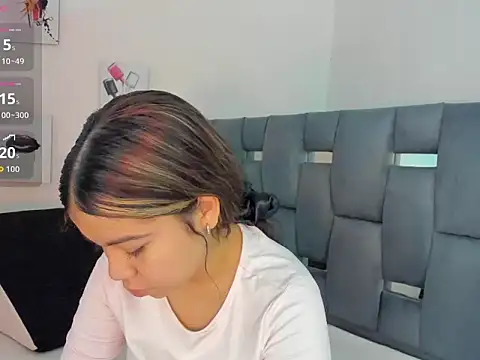 MafeStar777 online show from March 13, 4:30 pm