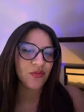 Linda Bellucci online show from July 11, 4:23 am