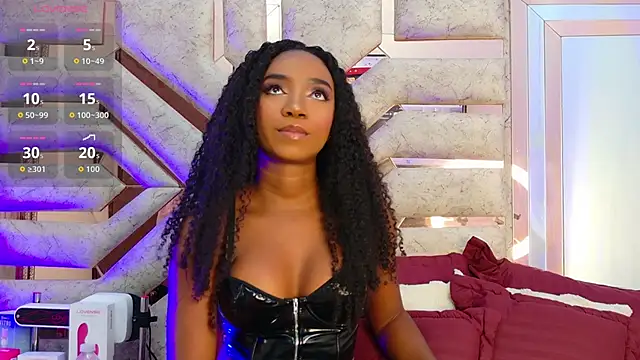 Tessa Owenss online show from May 1, 1:20 am