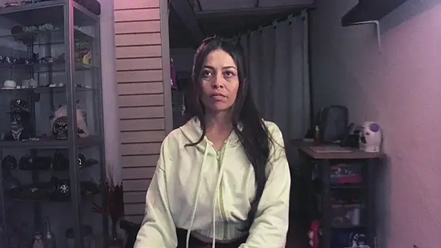 xinamora online show from October 25, 2:19 am