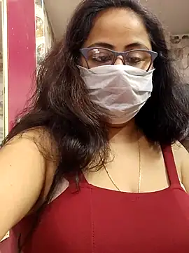 nisha 1110 online show from March 8, 2:10 pm