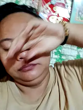 yuana25 online show from February 1, 1:15 am