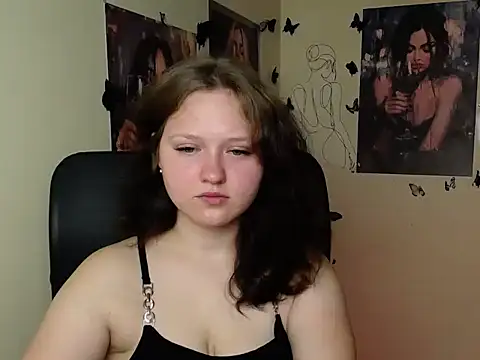 LadyAlice  online show from July 2, 6:19 am