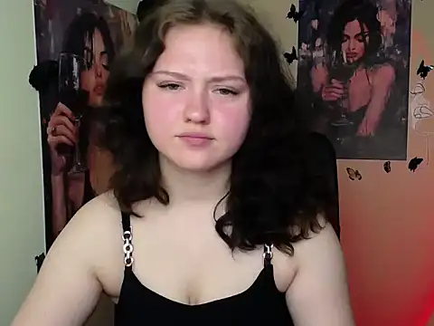 LadyAlice  online show from May 16, 6:27 am