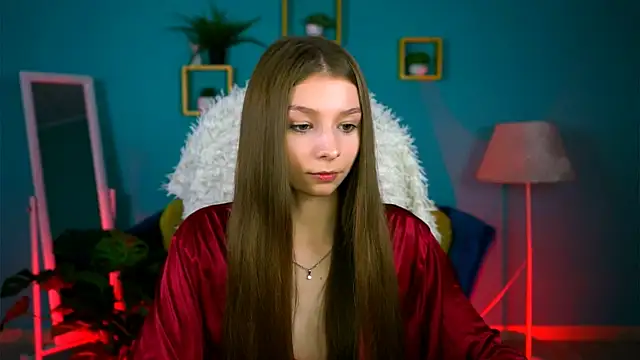 JulieDaniel online show from June 5, 4:38 am