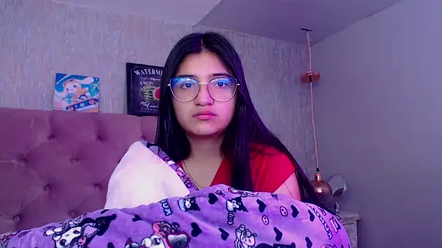 Snapshot of laurenelove chatting on September 21, 7:07 am laurenelove online show from September 21, 7:07 am
