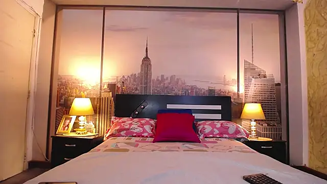 bloom bbc online show from October 25, 1:19 pm