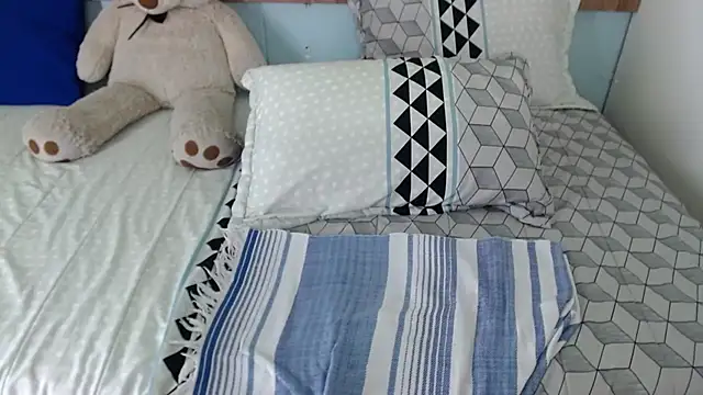 Snapshot of Sasha_Stonne chatting on September 10, 2:55 am Sasha Stonne online show from September 10, 2:55 am