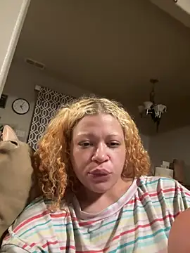 thatgurlred online show from January 19, 1:07 pm