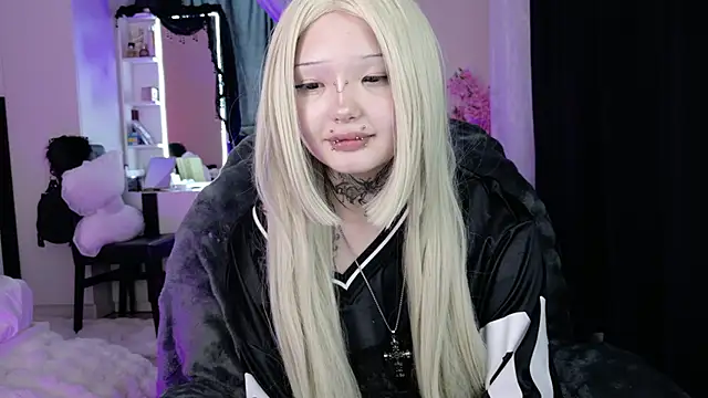 Lein Bone online show from May 16, 1:30 am