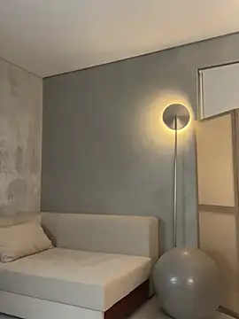 Moon cutie online show from February 11, 6:31 pm