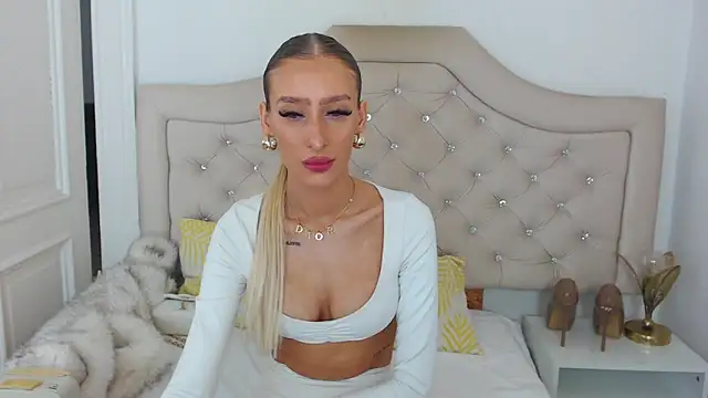 NatalieSensual online show from February 25, 10:03 am