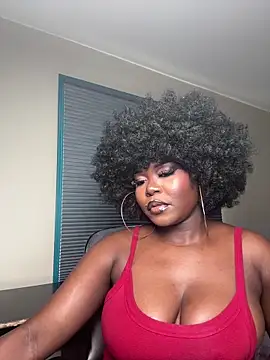 WomanNextdoor1 online show from June 21, 11:47 am