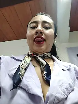 Snapshot of AMATISTA__16 chatting on October 14, 1:35 pm AMATISTA 16 online show from October 14, 1:35 pm