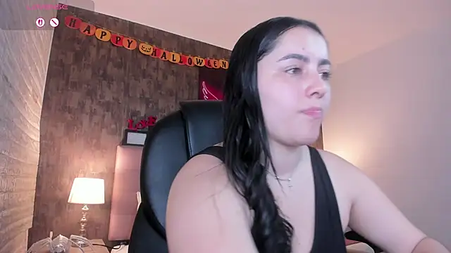 marian  stone online show from November 12, 6:17 pm