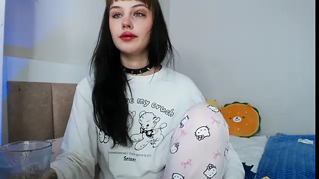 Snapshot of Pizda-Drozda chatting on October 24, 7:21 pm Pizda-Drozda online show from October 24, 7:21 pm