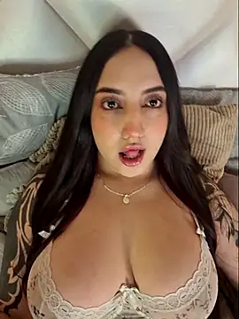 Abby Garciaa online show from July 13, 7:03 pm