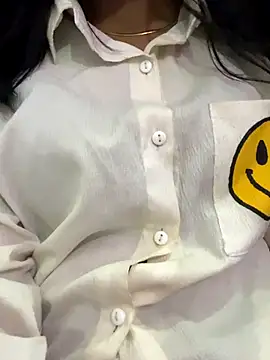 modelnishu online show from October 27, 3:40 pm