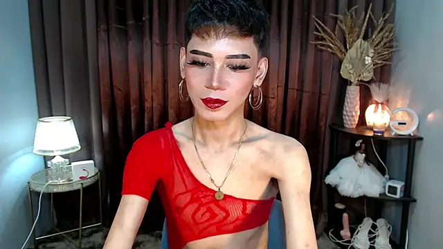 MissTransStella69 online show from September 18, 7:29 am