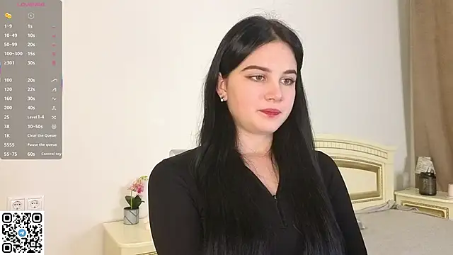 EnricaElis online show from November 4, 8:03 pm