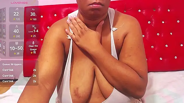 wonderfuldiana online show from July 19, 9:39 pm