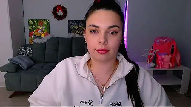 queenofthesense  online show from January 8, 11:58 am