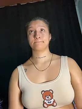 EVAH LEE  online show from July 30, 3:40 am