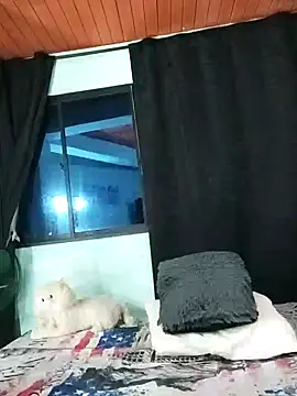 EVAH LEE  online show from July 24, 3:26 am