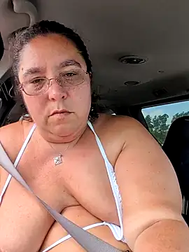 lil-gemini-hippy online show from May 27, 3:09 pm