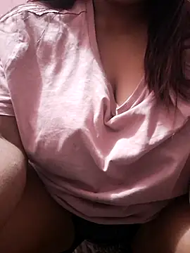 your-cute-baby online show from November 14, 3:34 pm