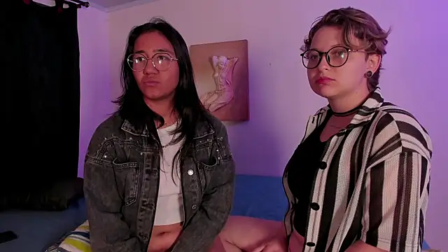 CrazyCakes  online show from December 4, 3:42 am