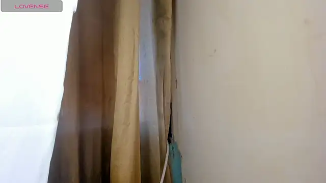 Vanessa Jenner online show from June 24, 1:21 pm