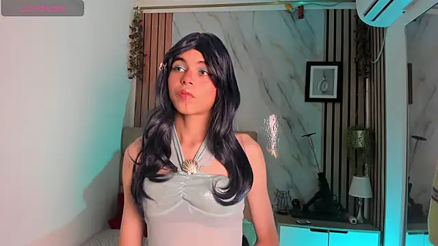 Vanessa Jenner online show from August 6, 2:40 am