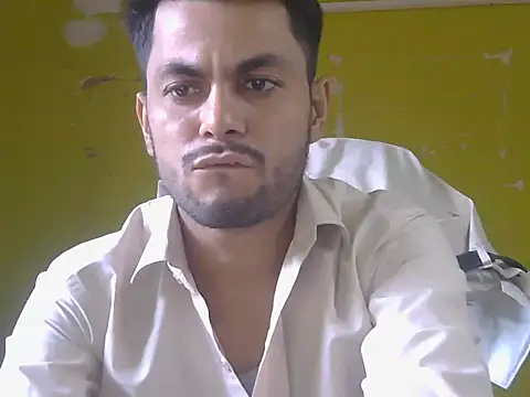 ursdreamperson online show from July 23, 1:58 am